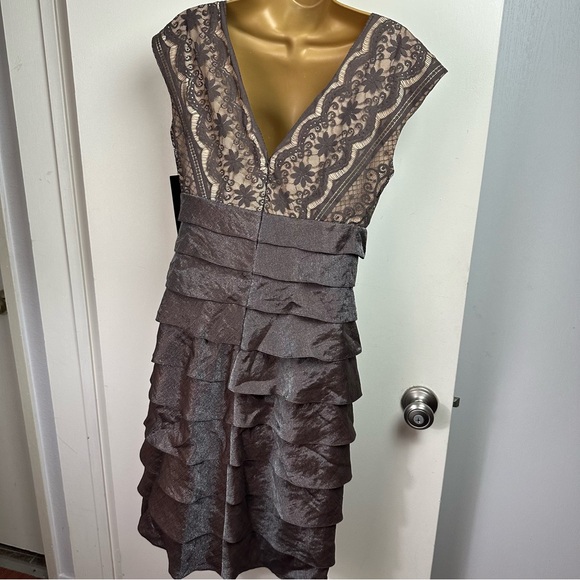 Adrianna Papell Brown Embroidered Floral Overlay Top Shimmer Tiered Dress NWT 6 - Picture 4 of 15
